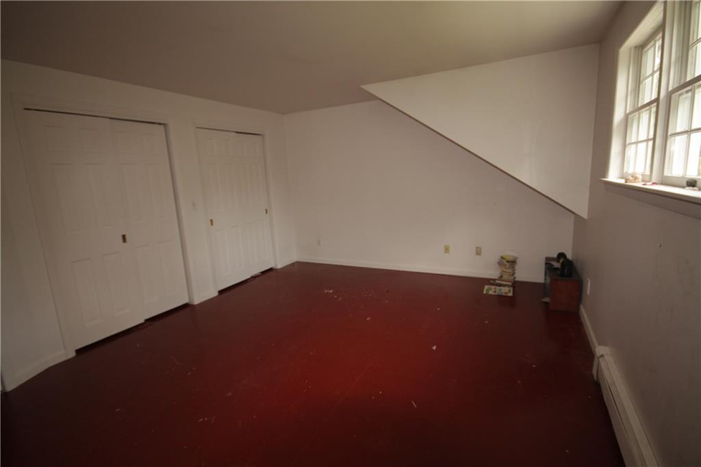 31 Ben's Landing Road Boothbay, ME 04537 - Photo 25 of 35 A second floor bedroom with double...