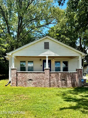 $289,900 | 2215 Morningside Drive, Morristown, TN 37814