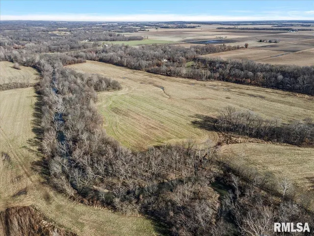 $699,000 | 201 North 700 E Road, Herrick, IL 62431