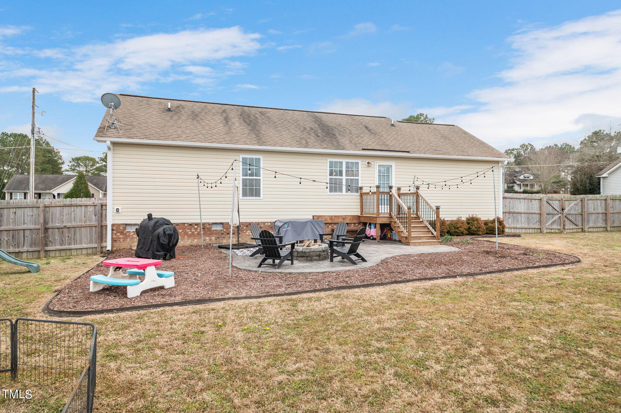 382 Ridge Road Angier, NC 27501 - Photo 25 of 28 382 Ridge Road Angier_JRKnowles_Photogra