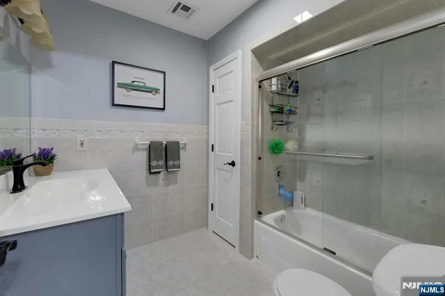 $788,888 | 19 Hamilton Avenue, Kearny, NJ 07032