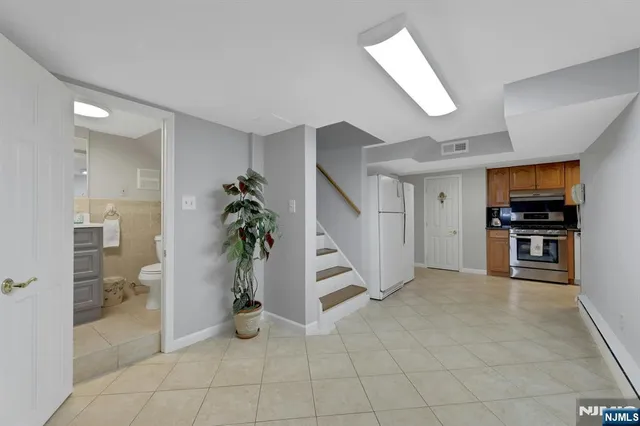 $788,888 | 19 Hamilton Avenue, Kearny, NJ 07032