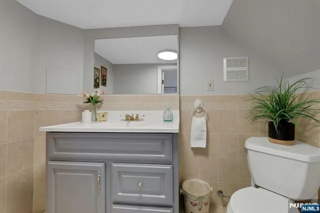 $788,888 | 19 Hamilton Avenue, Kearny, NJ 07032