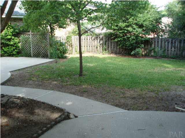 3730 McClellan Road Pensacola, FL 32503 - Photo 20 of 22 PRETTY YARDS