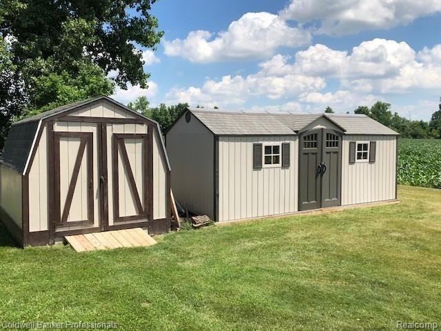 3656 Britton Road Bancroft, MI 48414 - Photo 32 of 41 IMG_3399.jpg