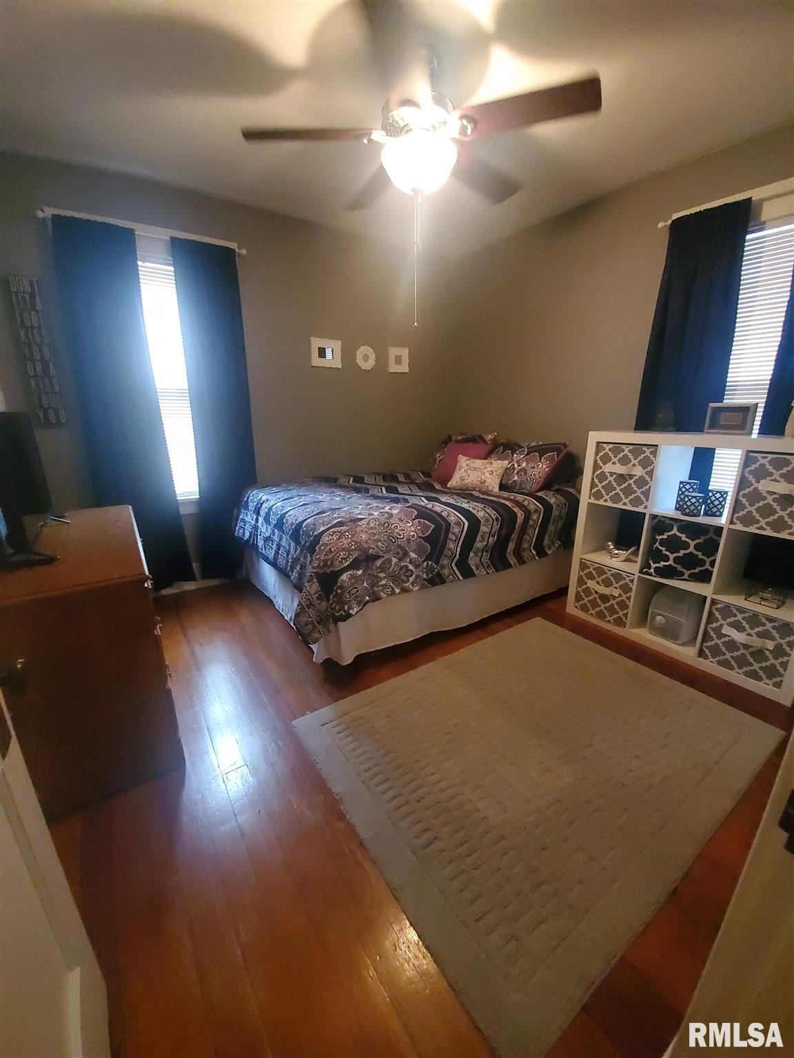 2205 Holmes Avenue Springfield, IL 62704 - Photo 10 of 15 Gallery Image 10