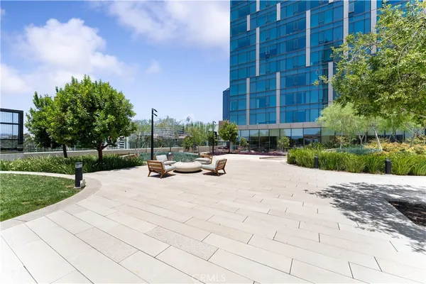 $498,000 | 889 Francisco Street, Unit 3205, Los Angeles, CA 90017