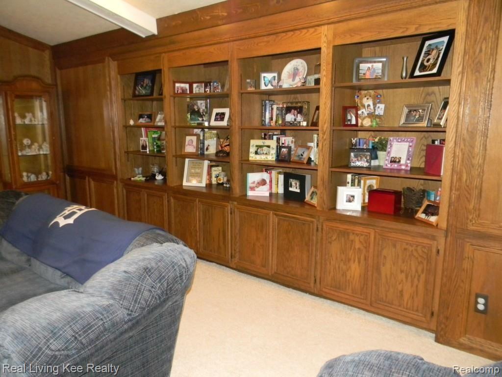 3717 Summit Ridge Drive Rochester, MI 48306 - Photo 28 of 64 DSCN7749.jpg