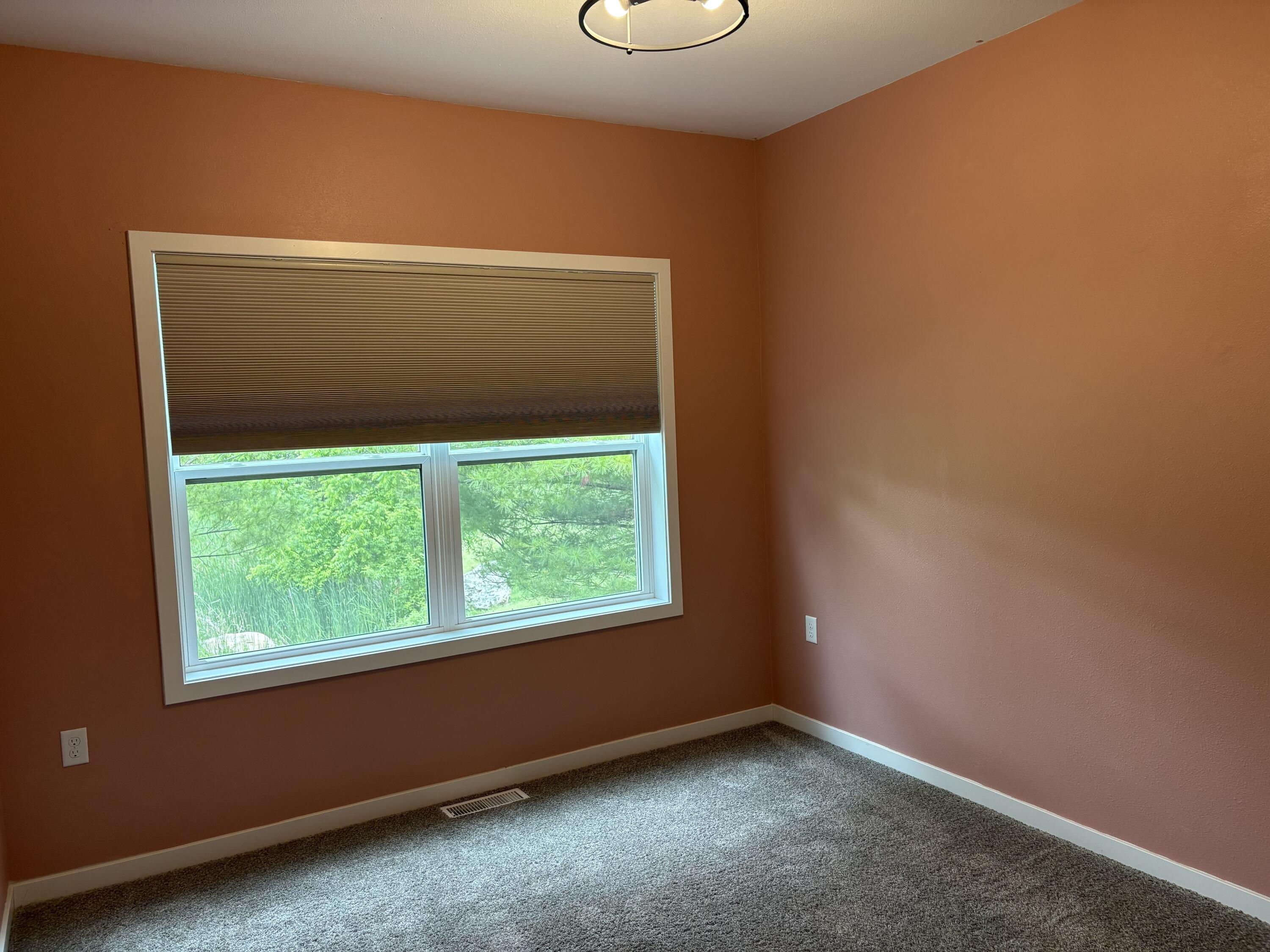 304 Riverside Court Theresa, WI 53091 - Photo 8 of 21 2nd Bedroom
