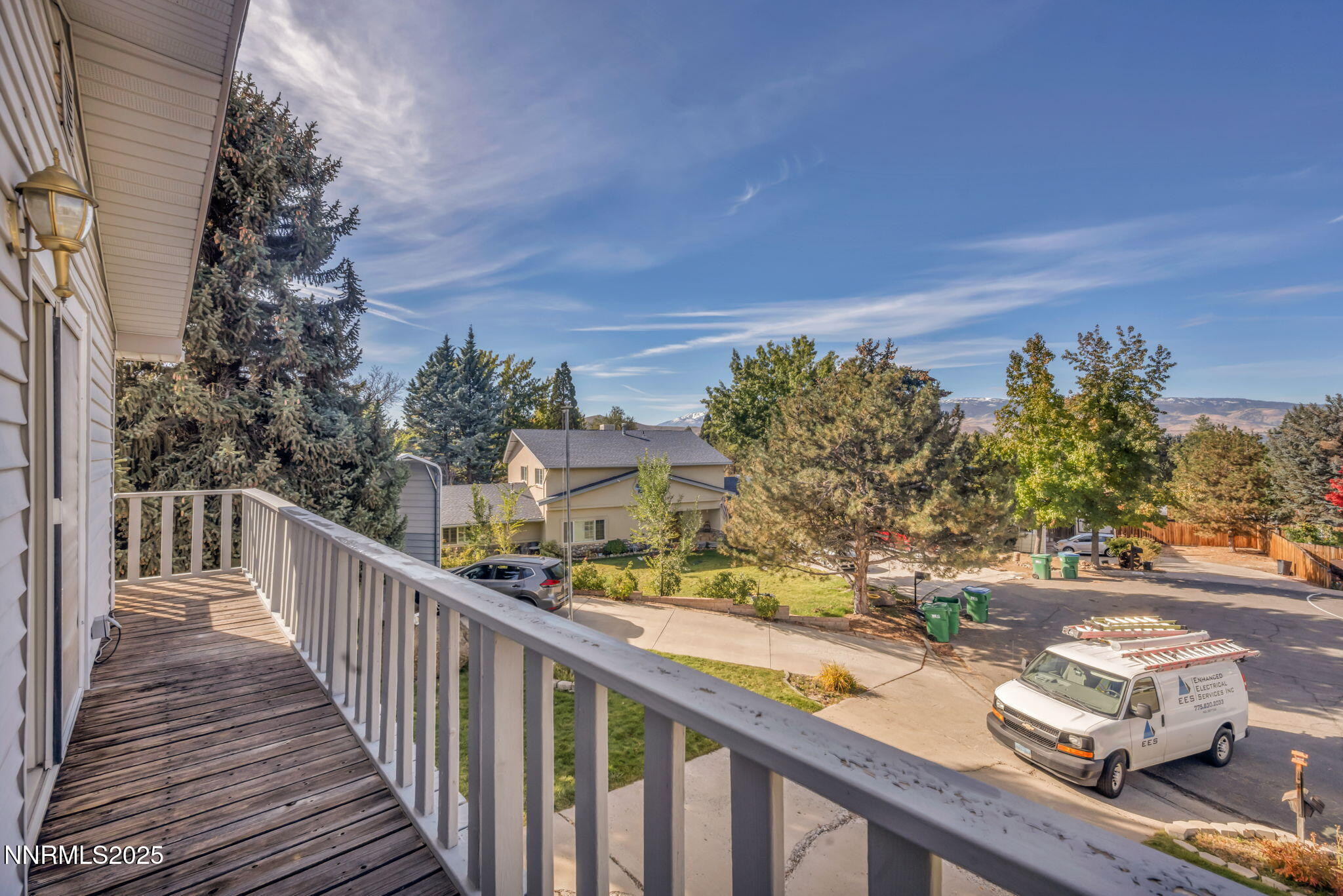 3370 Shawnee Circle Reno, NV 89502 - Photo 78 of 78 a view of a balcony with wooden fence and floor