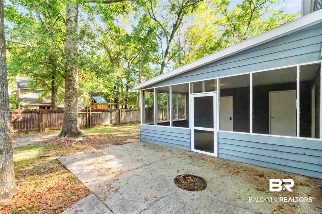 861 Wildwood Avenue Mobile, AL 36609 - Photo 29 of 36