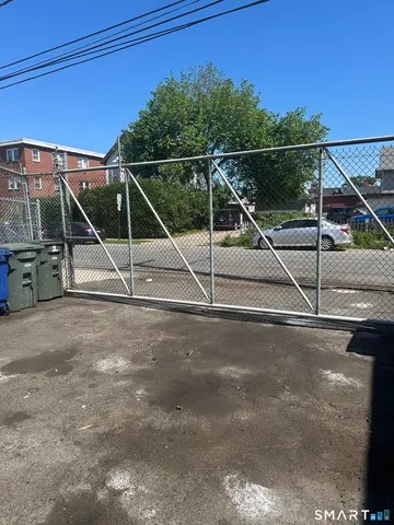 $1,000,000 | 1365 East Main Street, Bridgeport, CT 06608