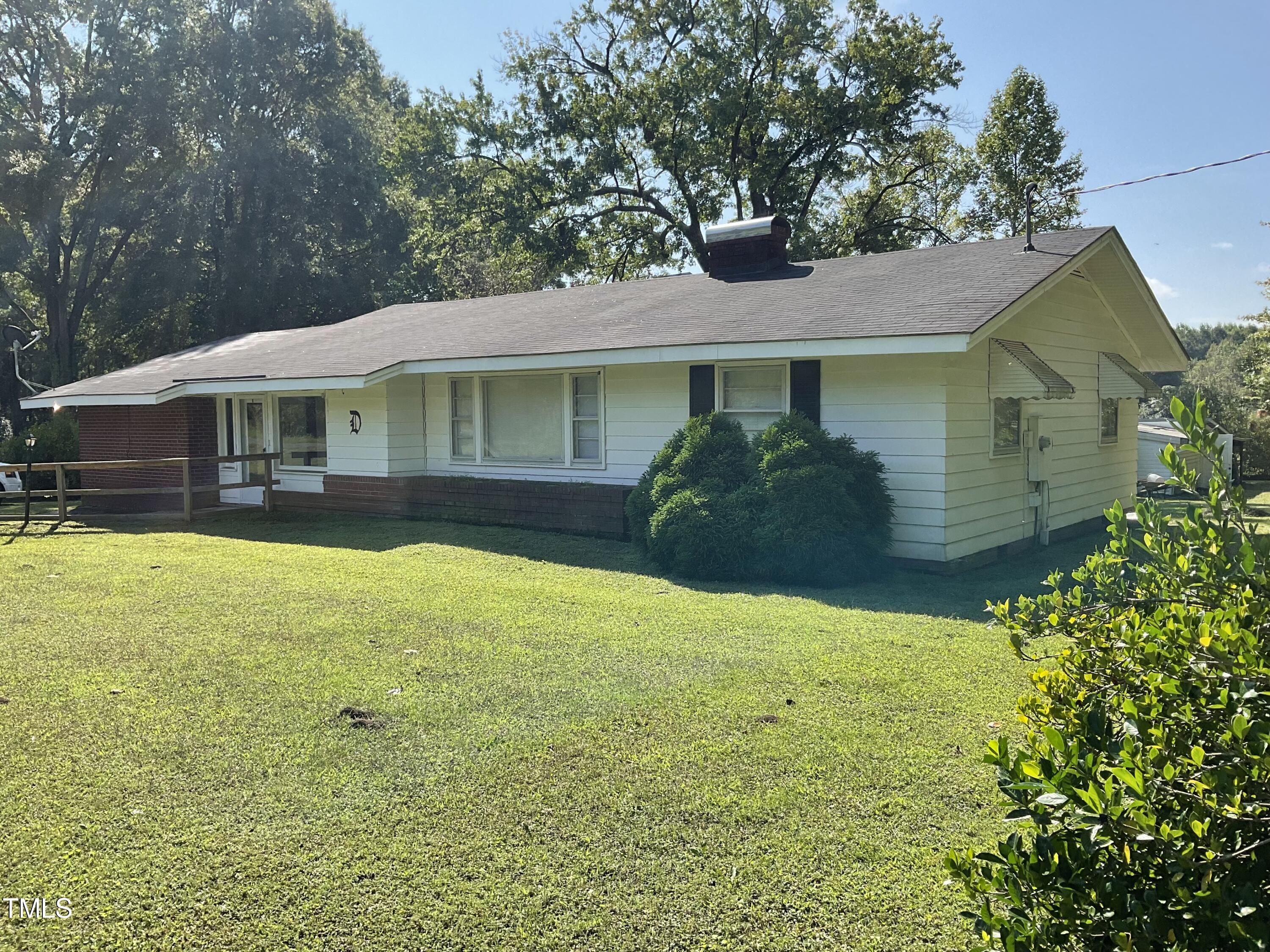 4540 Benson Road Angier, NC 27501 - Photo 3 of 27 IMG_6084
