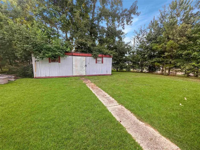 $88,000 | 413 Magnolia Street, New Llano, LA 71461