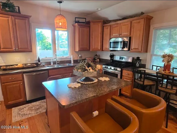 $475,000 | 1015 North Craven Street, New Bern, NC 28560