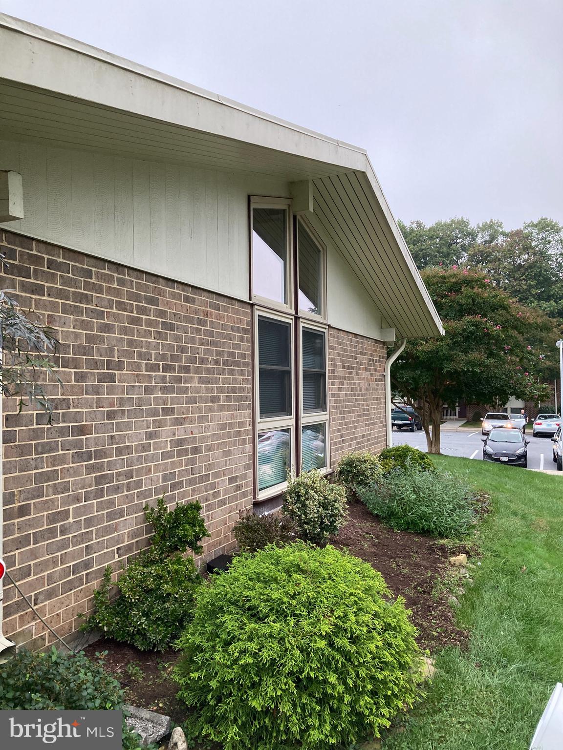 Dramatic High Ceilings  at 3280 Gleneagles Drive