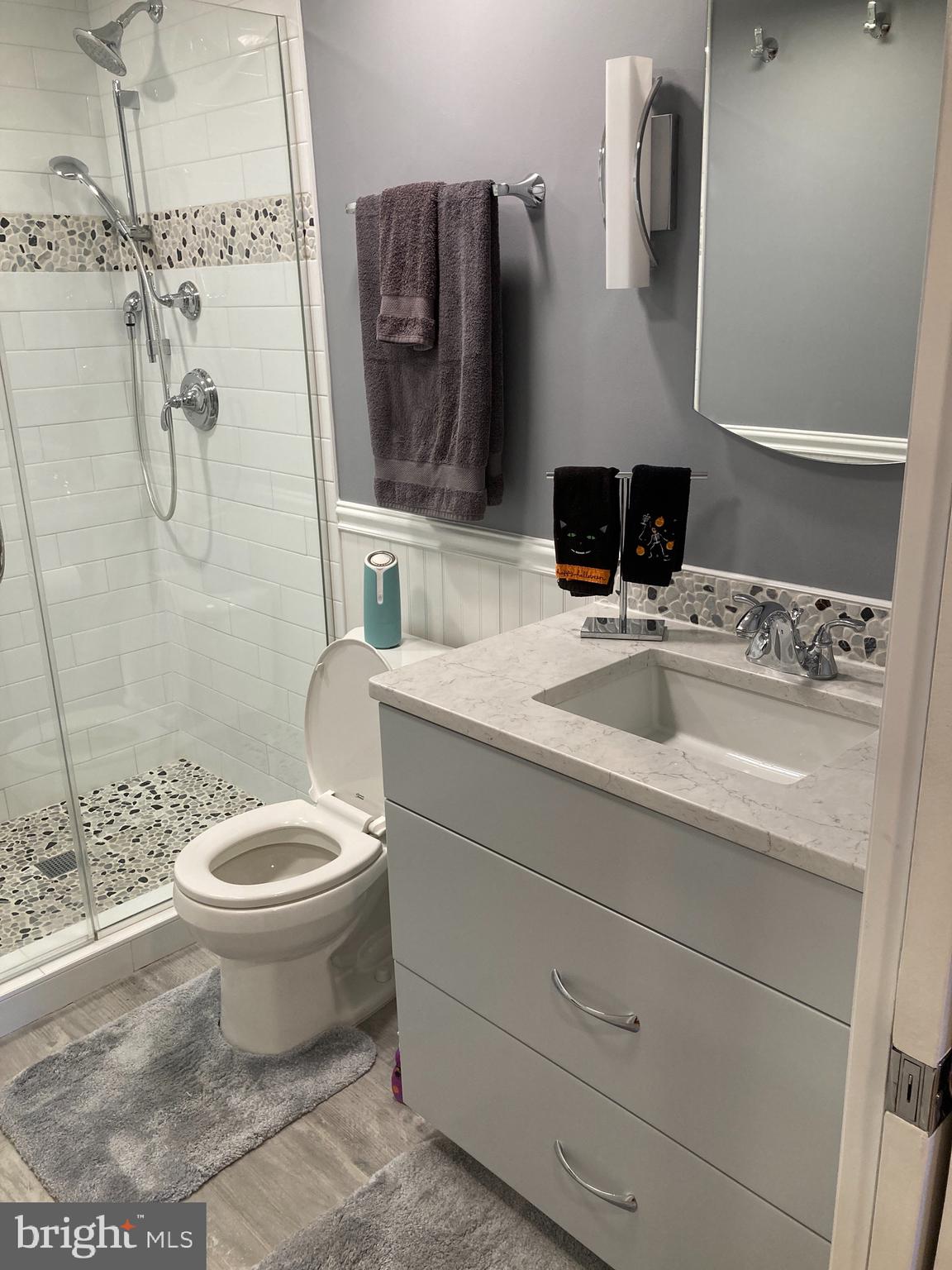 3280 Gleneagles Drive, Unit 64C Silver Spring, MD 20906 - Photo 13 of 21 Second Bathroom