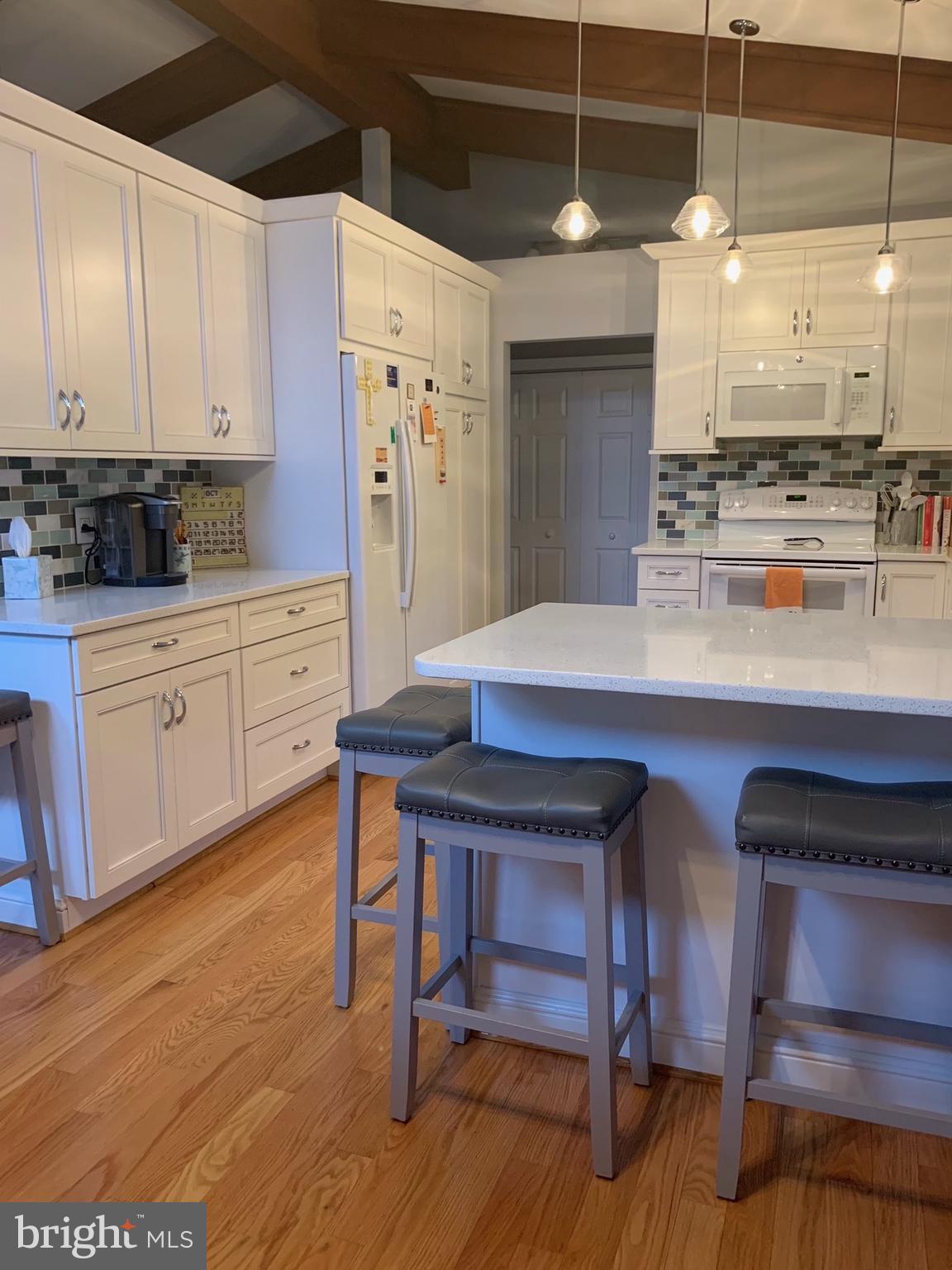 3280 Gleneagles Drive, Unit 64C Silver Spring, MD 20906 - Photo 2 of 21 Spectacular Granite Kitchen