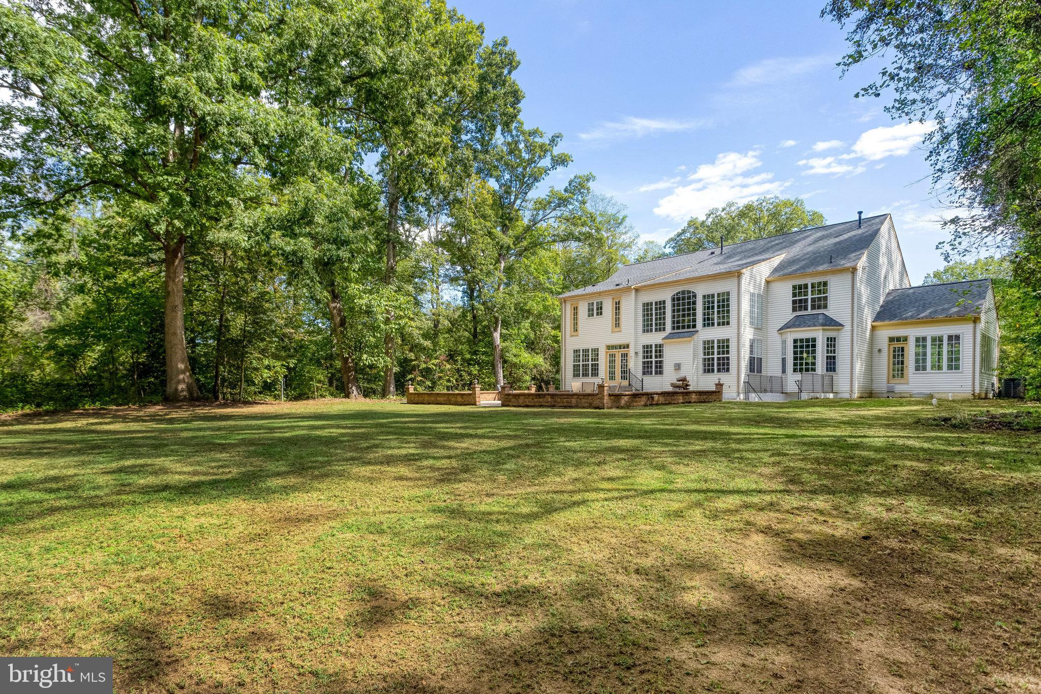 685 Telegraph Road Stafford, VA 22554 - Photo 28 of 30 a front view of a house with a garden