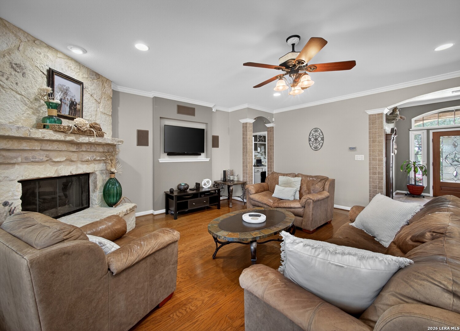24607 Ripple Way San Antonio, TX 78266 - Photo 9 of 64
