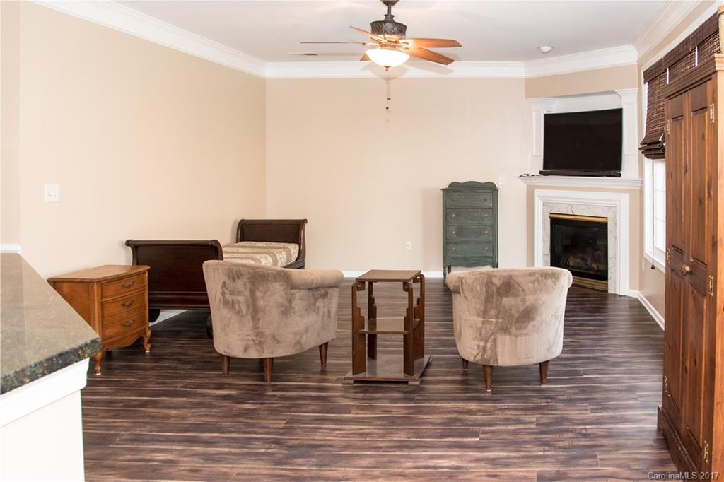 153 Bluffton Road, Unit 133 Mooresville, NC 28115 - Photo 12 of 24 Gallery Image 12