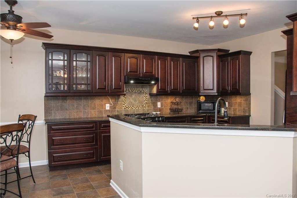 153 Bluffton Road, Unit 133 Mooresville, NC 28115 - Photo 8 of 24 Gallery Image 8