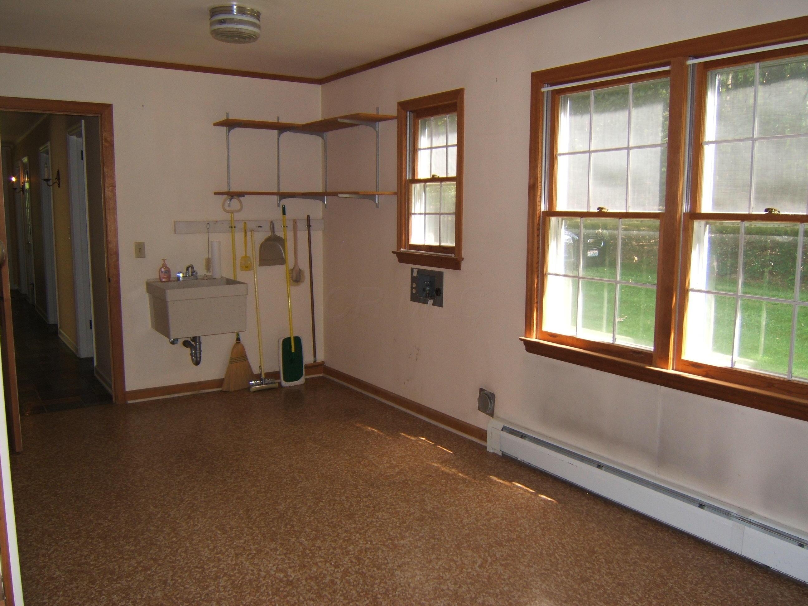 22300 Newcastle Road Gambier, OH 43022 - Photo 11 of 25 Gallery Image 11