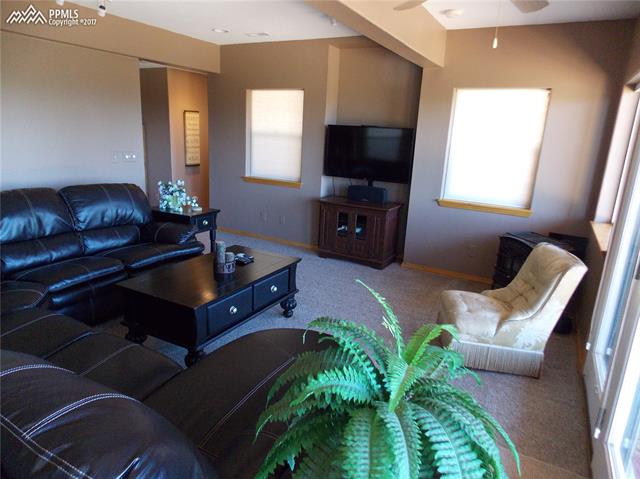 3818 Pathfinder Road Florissant, CO 80816 - Photo 23 of 35 Gallery Image 23