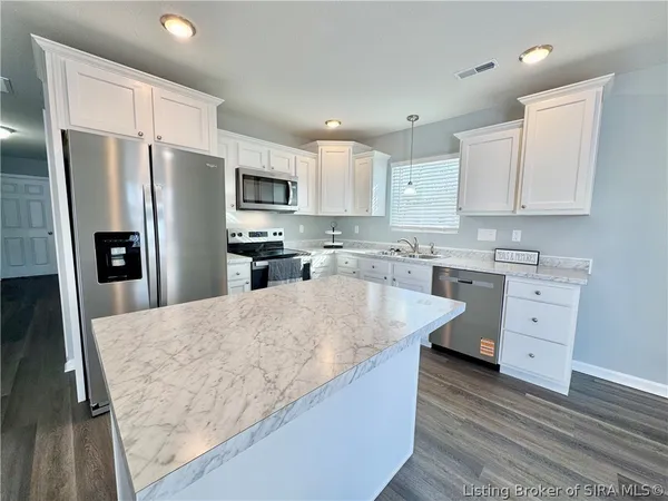 $164,900 | 639 Mann Avenue, Austin, IN 47102