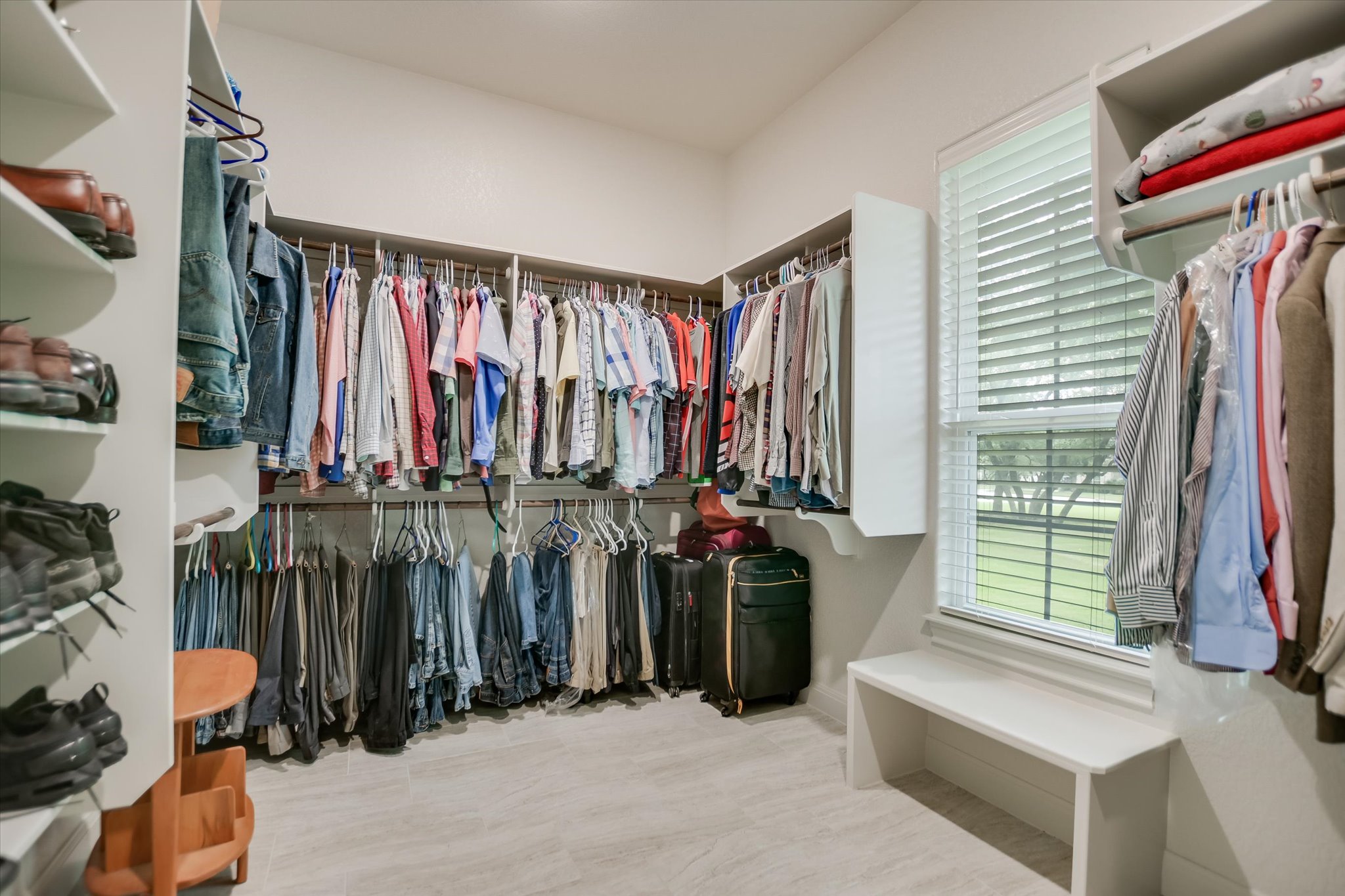 2561 Ridley House Cove Leander, TX 78641 - Photo 15 of 36 Primary Closet