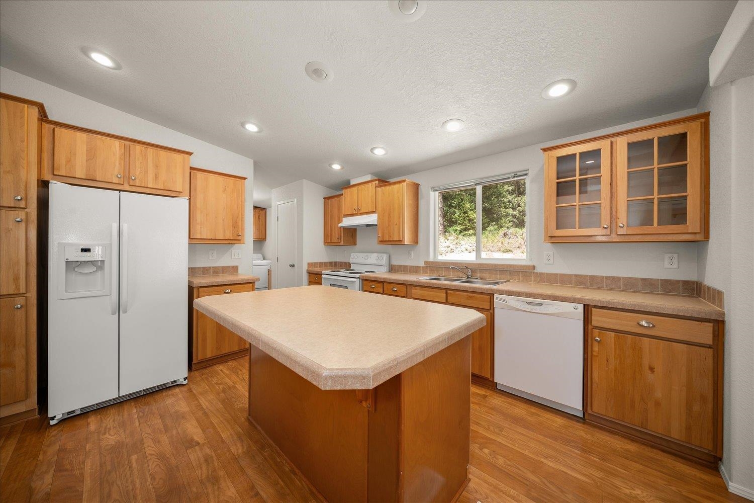 282 Rod Hill Way Newport, WA 99156 - Photo 13 of 48