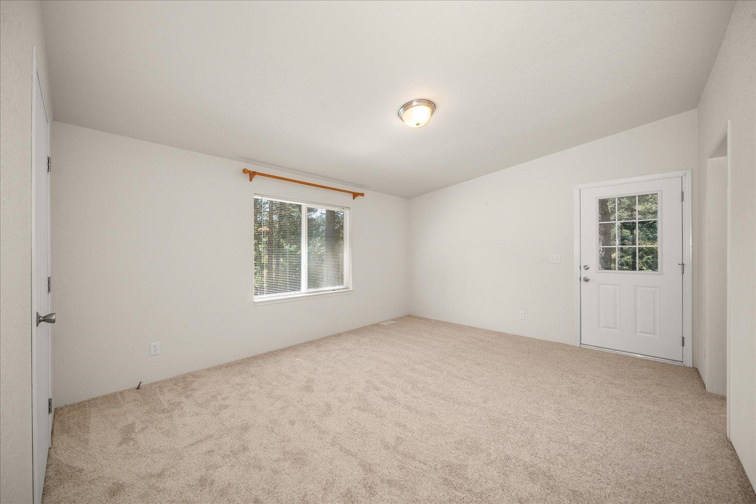 282 Rod Hill Way Newport, WA 99156 - Photo 15 of 48