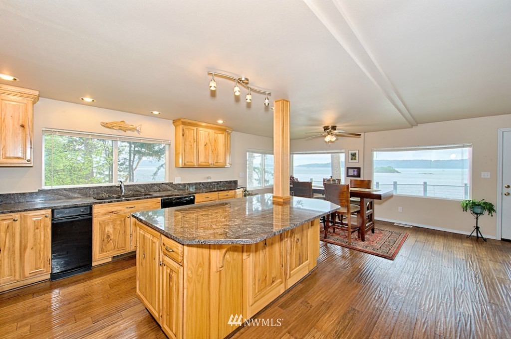 17942 Cobahud Road La Conner, WA 98257 - Photo 16 of 25 Gallery Image 16