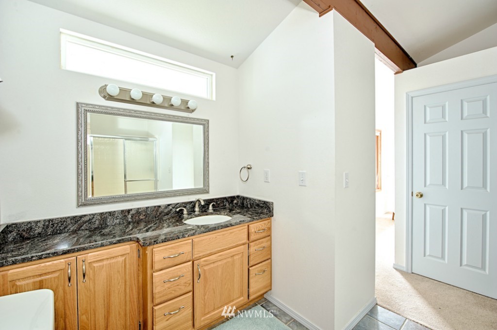 17942 Cobahud Road La Conner, WA 98257 - Photo 21 of 25 Gallery Image 21
