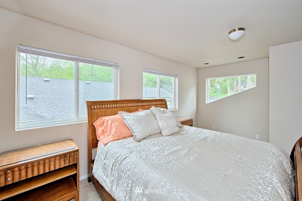 17942 Cobahud Road La Conner, WA 98257 - Photo 23 of 25 Gallery Image 23