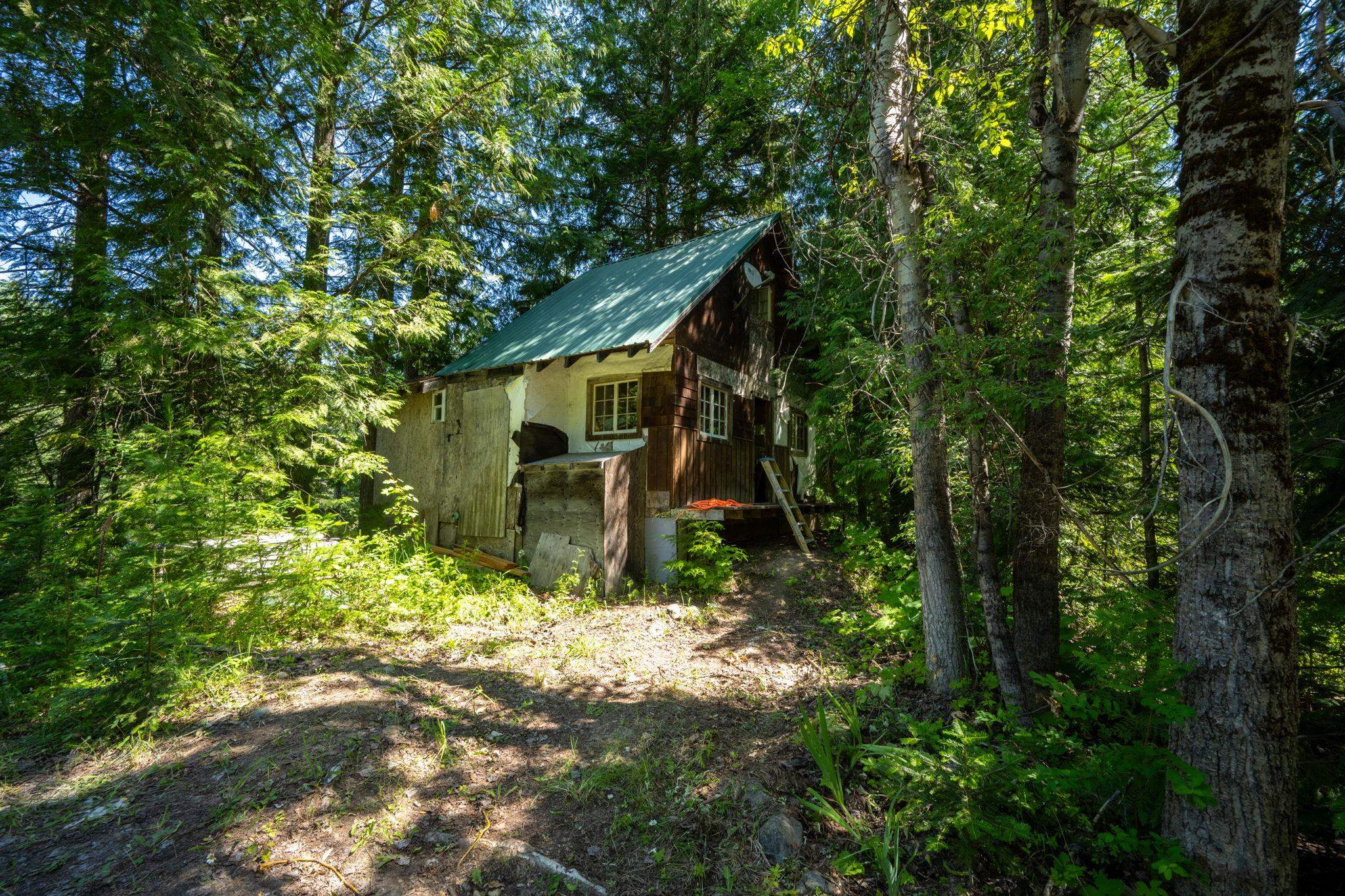 241 Strawberry Creek Road Sandpoint, ID 83864 - Photo 26 of 50