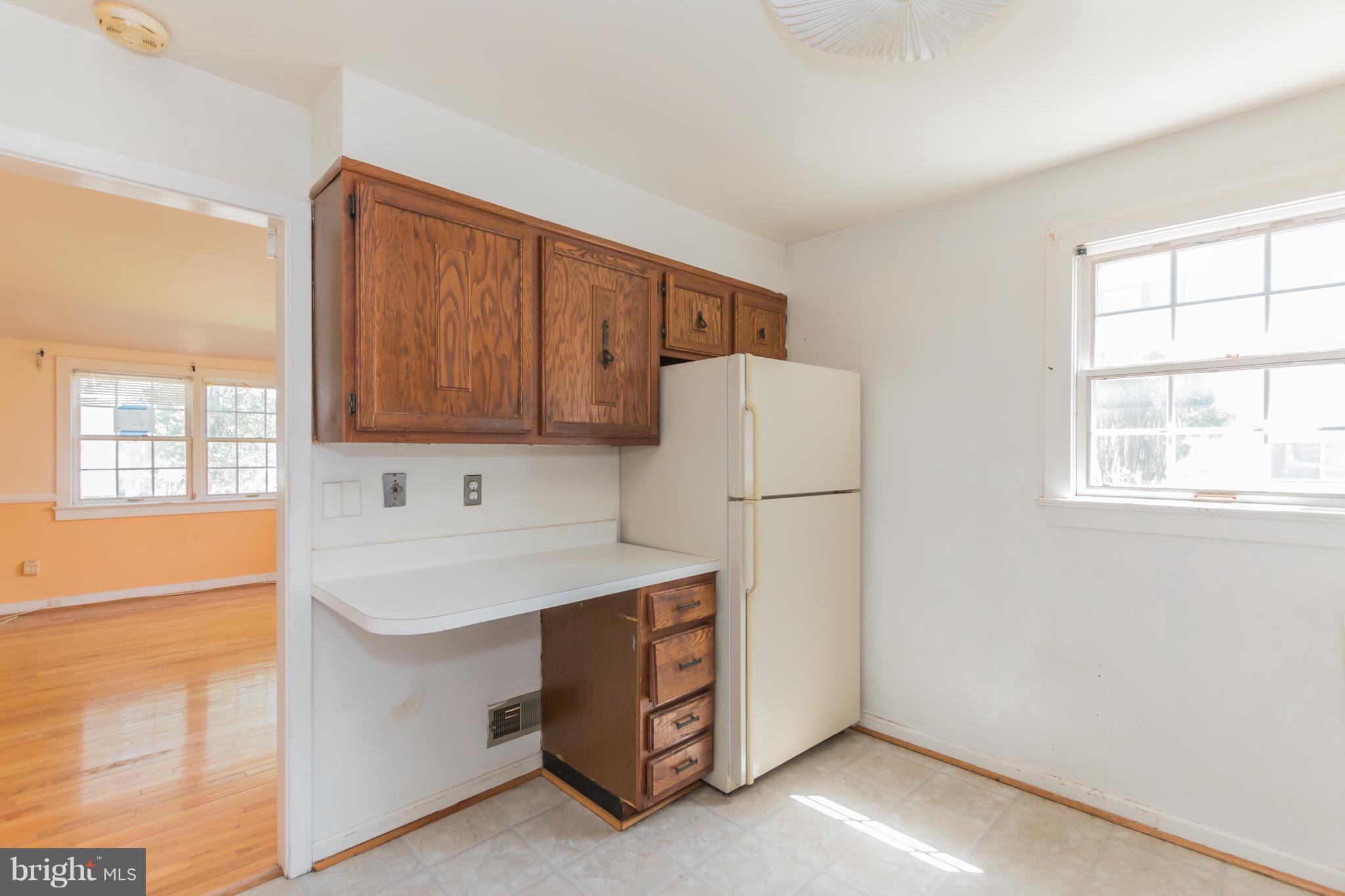 3202 Janet Road Silver Spring, MD 20906 - Photo 11 of 26 Kitchen