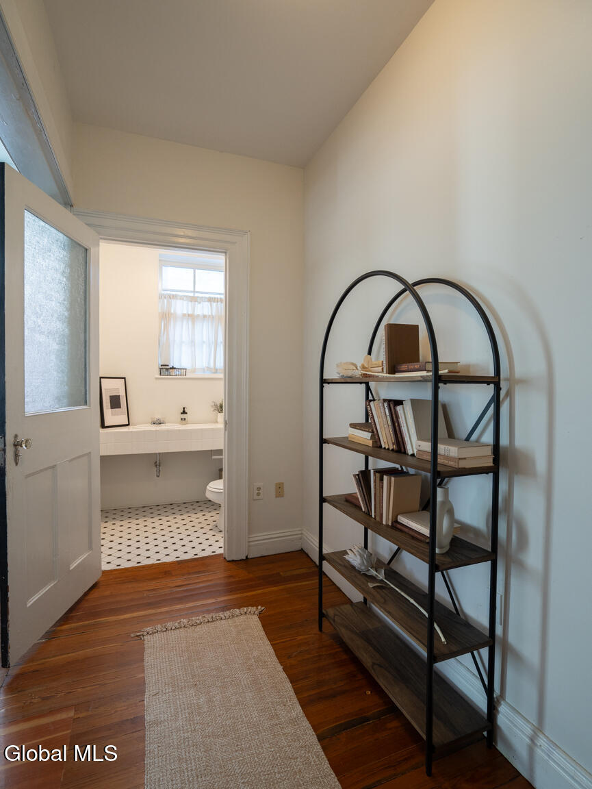 12 State Street Troy, NY 12180 - Photo 8 of 21 DSC05896