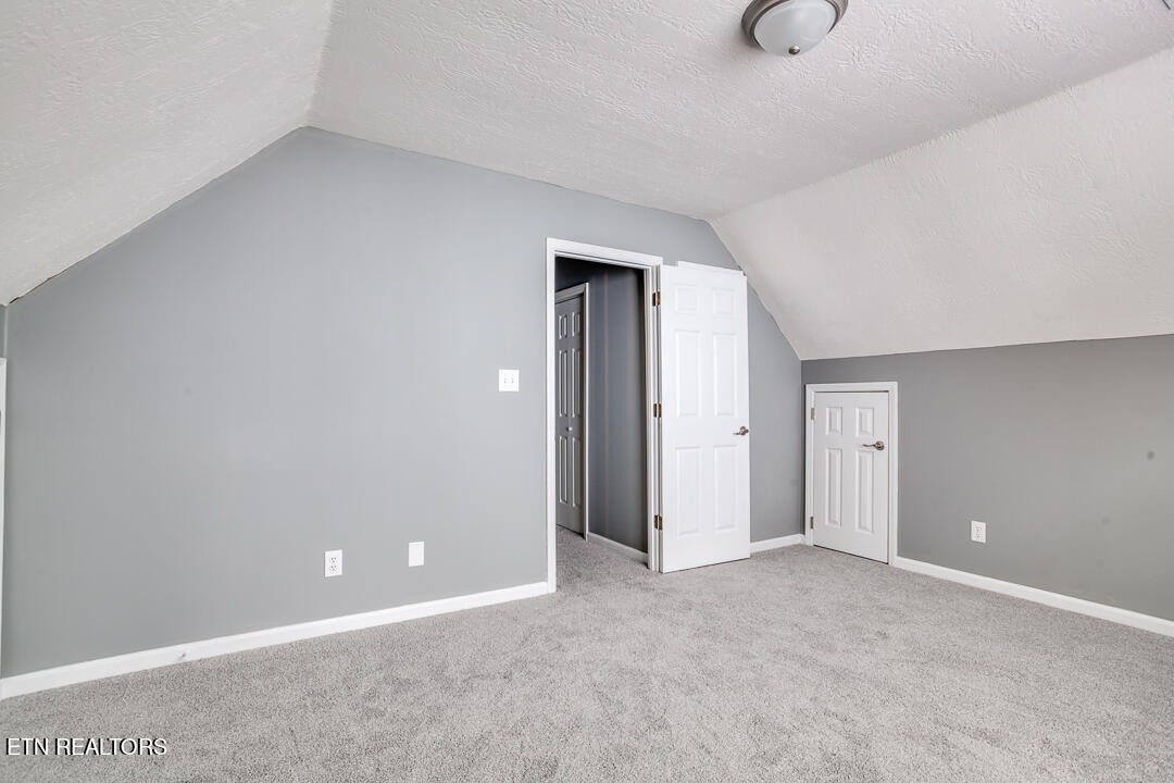 1296 Emerald Forest Lane Powell, TN 37849 - Photo 32 of 43 a view of an empty room