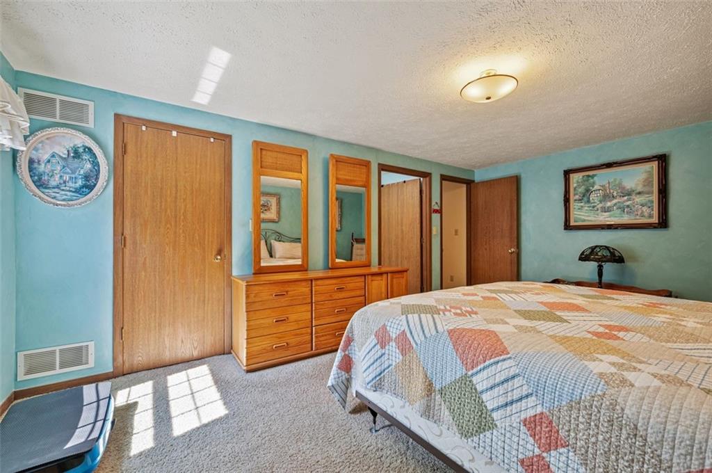 2850 Edgecliff Road, Unit 7 Lower Burrell, PA 15068 - Photo 18 of 30