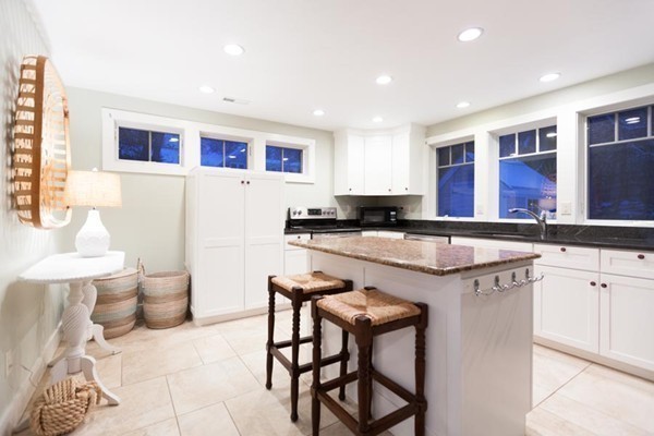 441 Long Pond Road Brewster, MA 02631 - Photo 15 of 27 Gallery Image 15