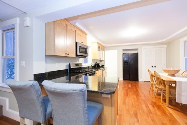 441 Long Pond Road Brewster, MA 02631 - Photo 5 of 27 Gallery Image 5