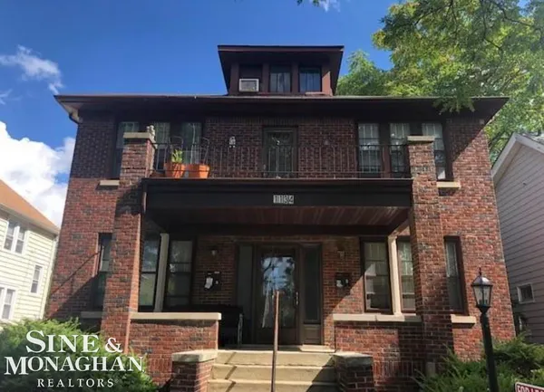 $1,200 | 1134 Wayburn Street, Unit 2S, Grosse Pointe Park, MI 48230
