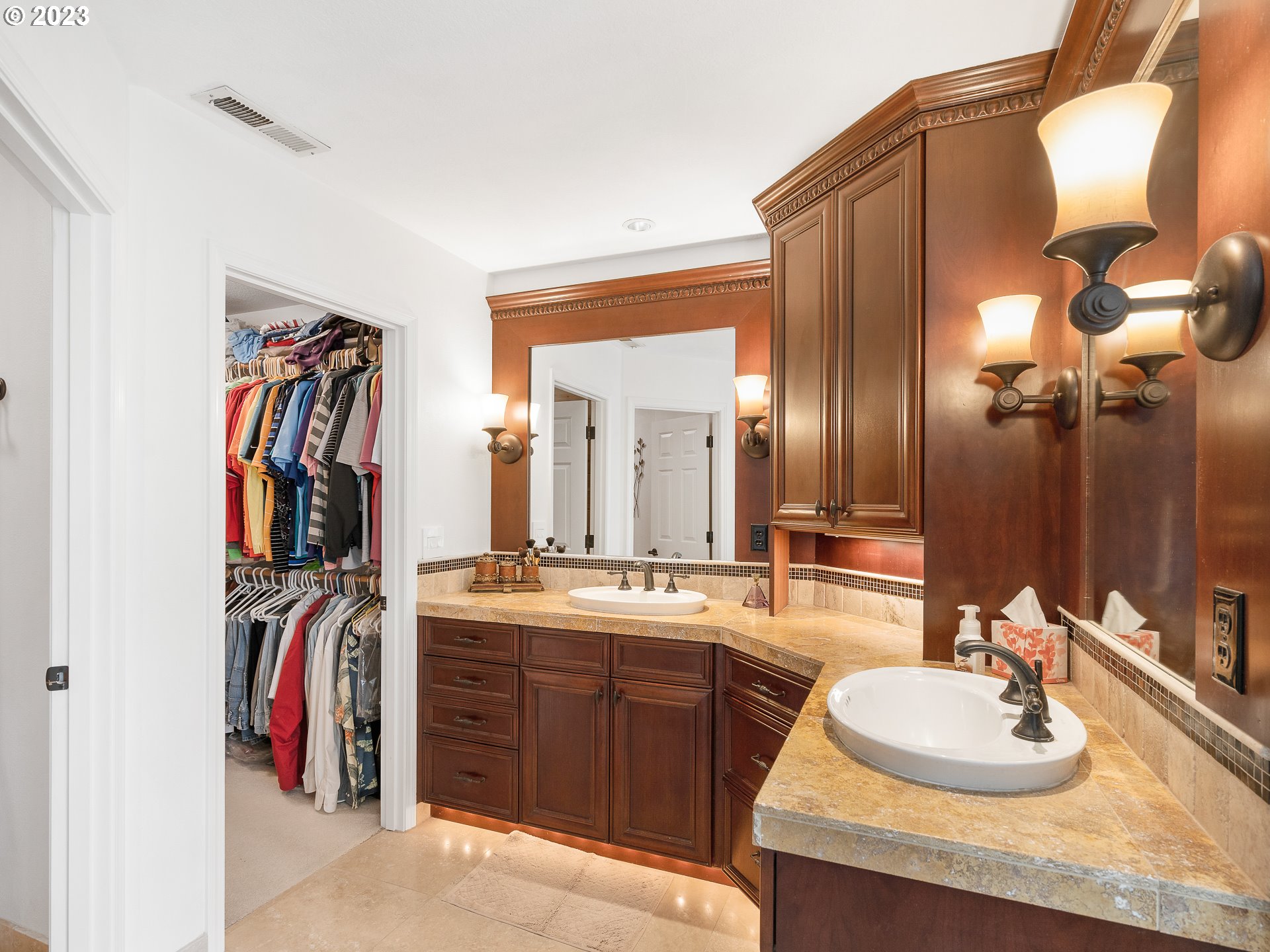 5802 Southwest Kruse Ridge Drive Portland, OR 97219 - Photo 22 of 32 Gallery Image 22