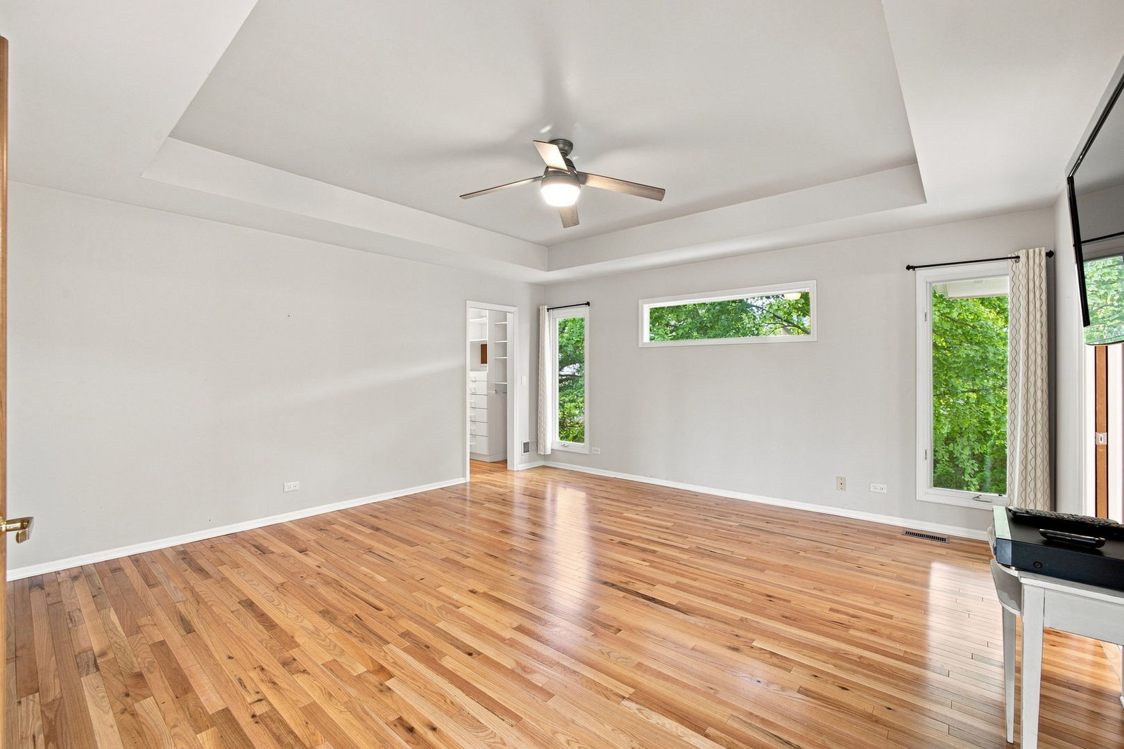 2752 Wendy Road Naperville, IL 60565 - Photo 24 of 64 Gallery Image 24