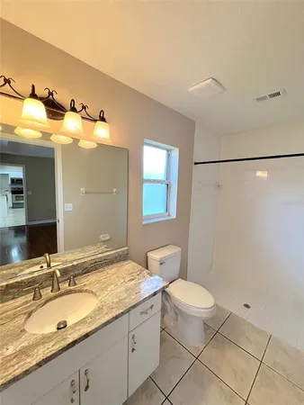 $2,300 | 142 Rolling Sands Drive, Palm Coast, FL 32164