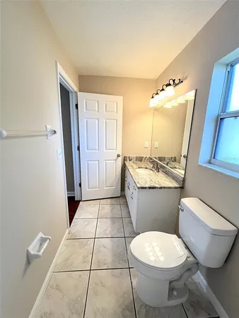 $2,300 | 142 Rolling Sands Drive, Palm Coast, FL 32164