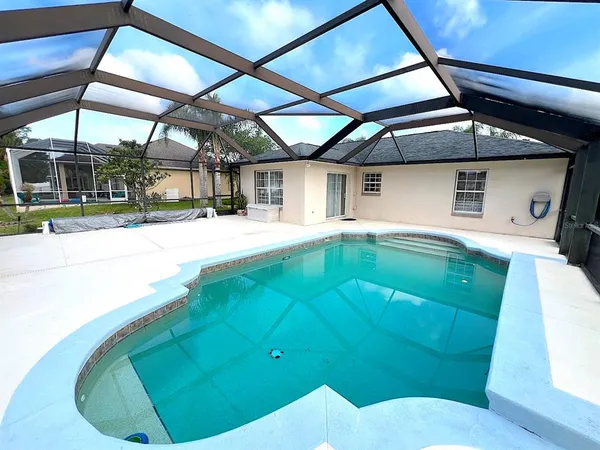 $2,300 | 142 Rolling Sands Drive, Palm Coast, FL 32164