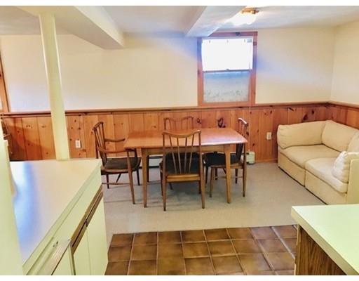 28 Augustus Road Waltham, MA 02452 - Photo 13 of 29 Gallery Image 13