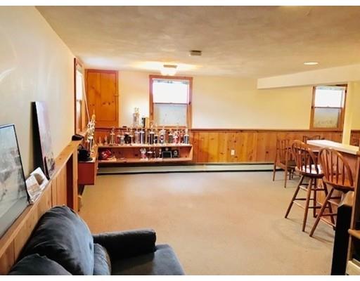28 Augustus Road Waltham, MA 02452 - Photo 9 of 29 Gallery Image 9